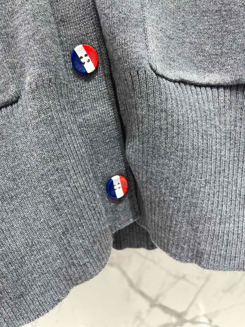 THOM 26S CARDIGAN STYLE 37