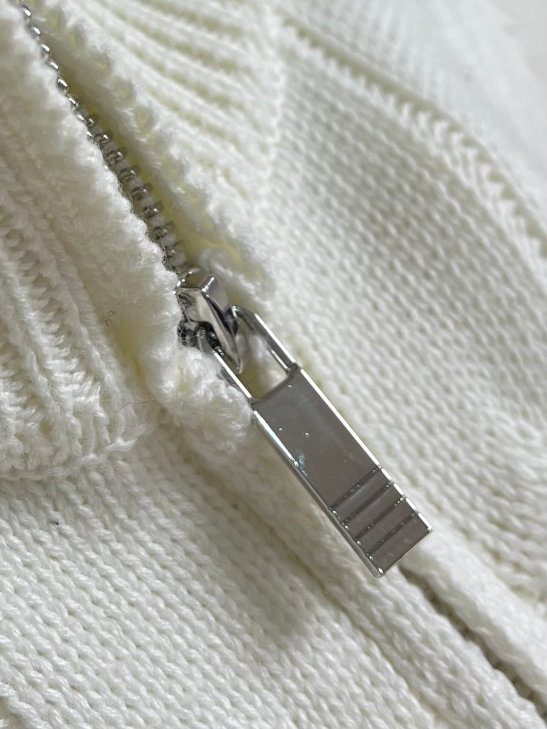 THOM 26S CARDIGAN 821590