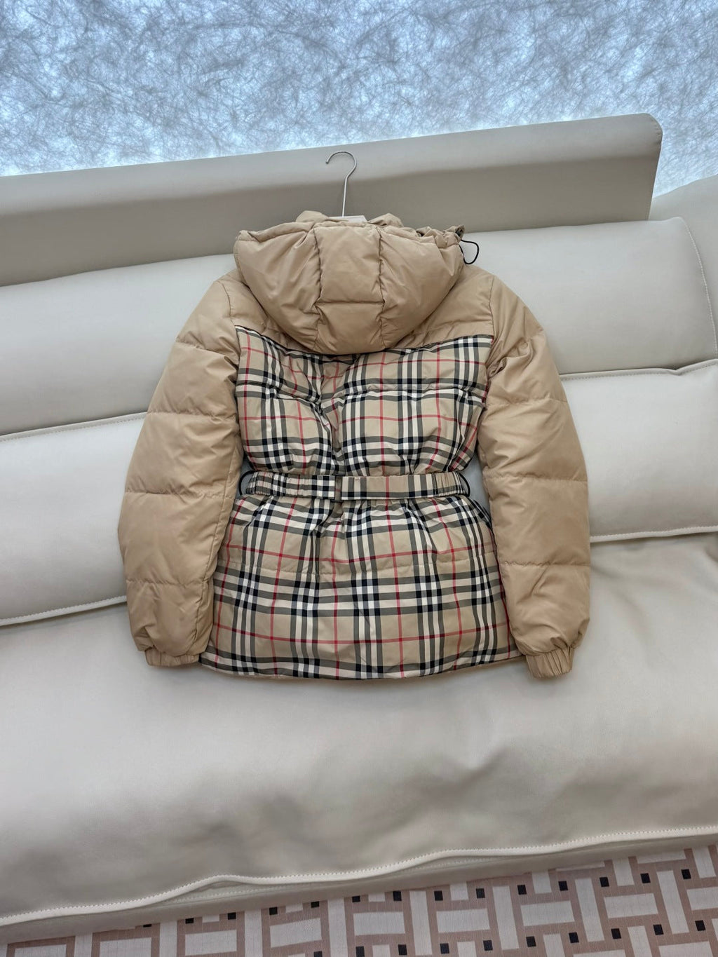 BURBERRY 25S DOWN JACKET 149