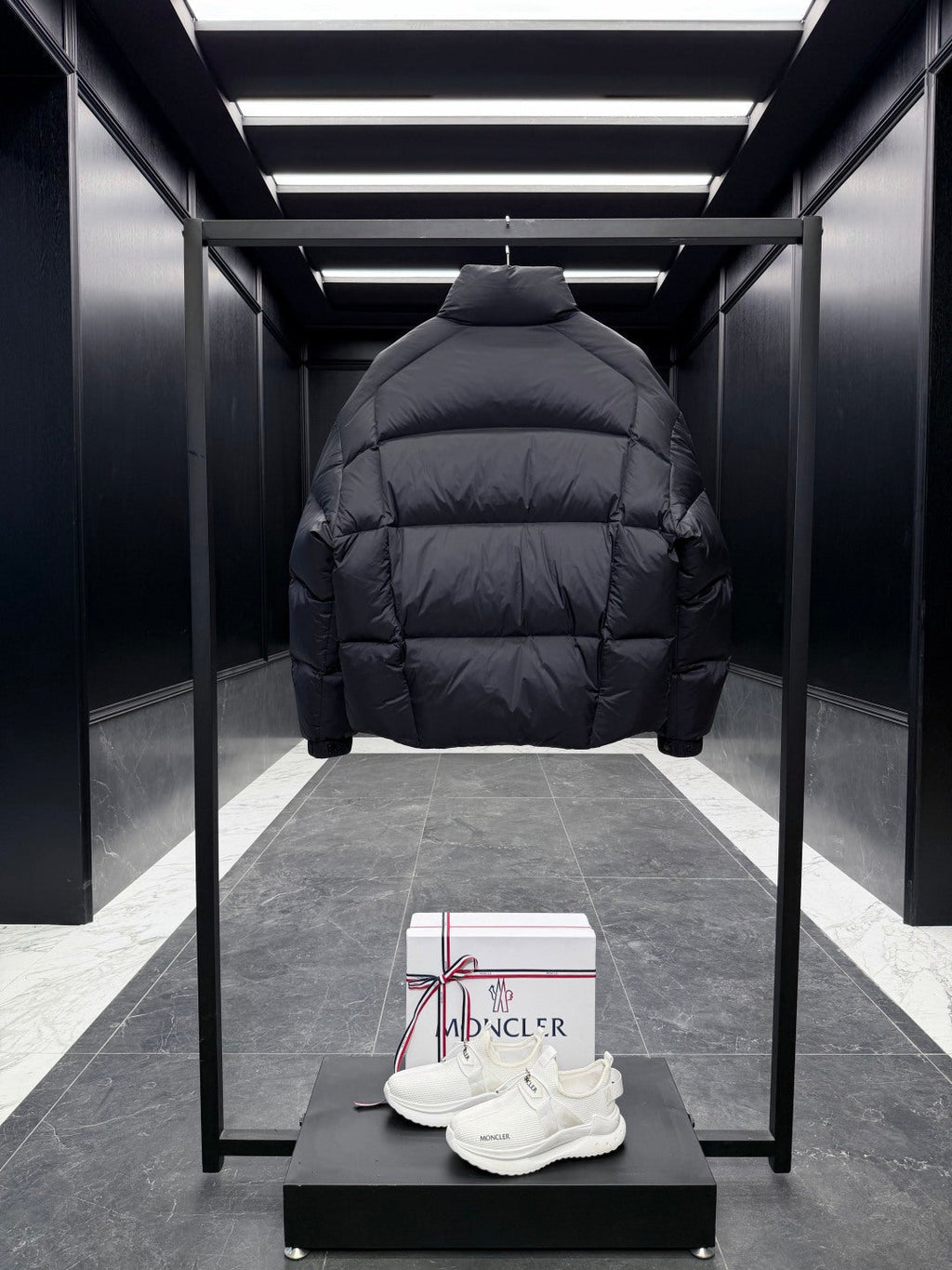MONCLER 25S LUXURY DOWN JACKET 284
