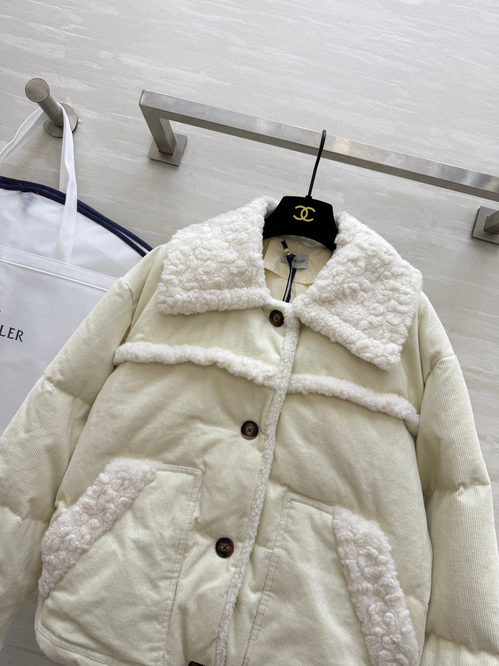 MONCLER 25S VELVET FUR JACKET 306106
