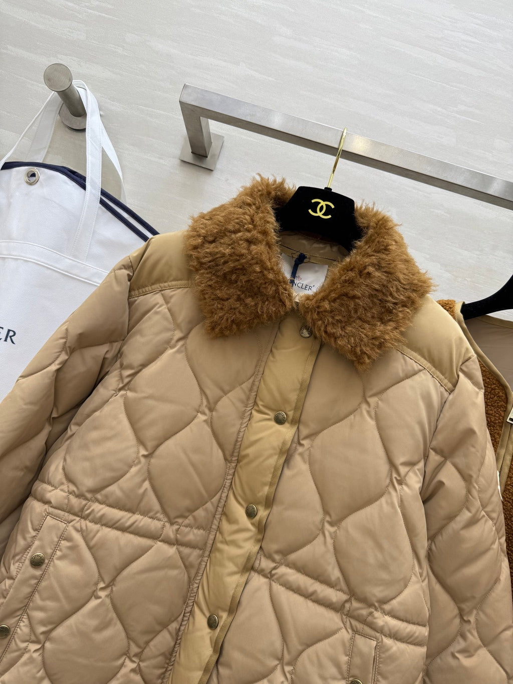MONCLER 25S DOWN JACKET 304