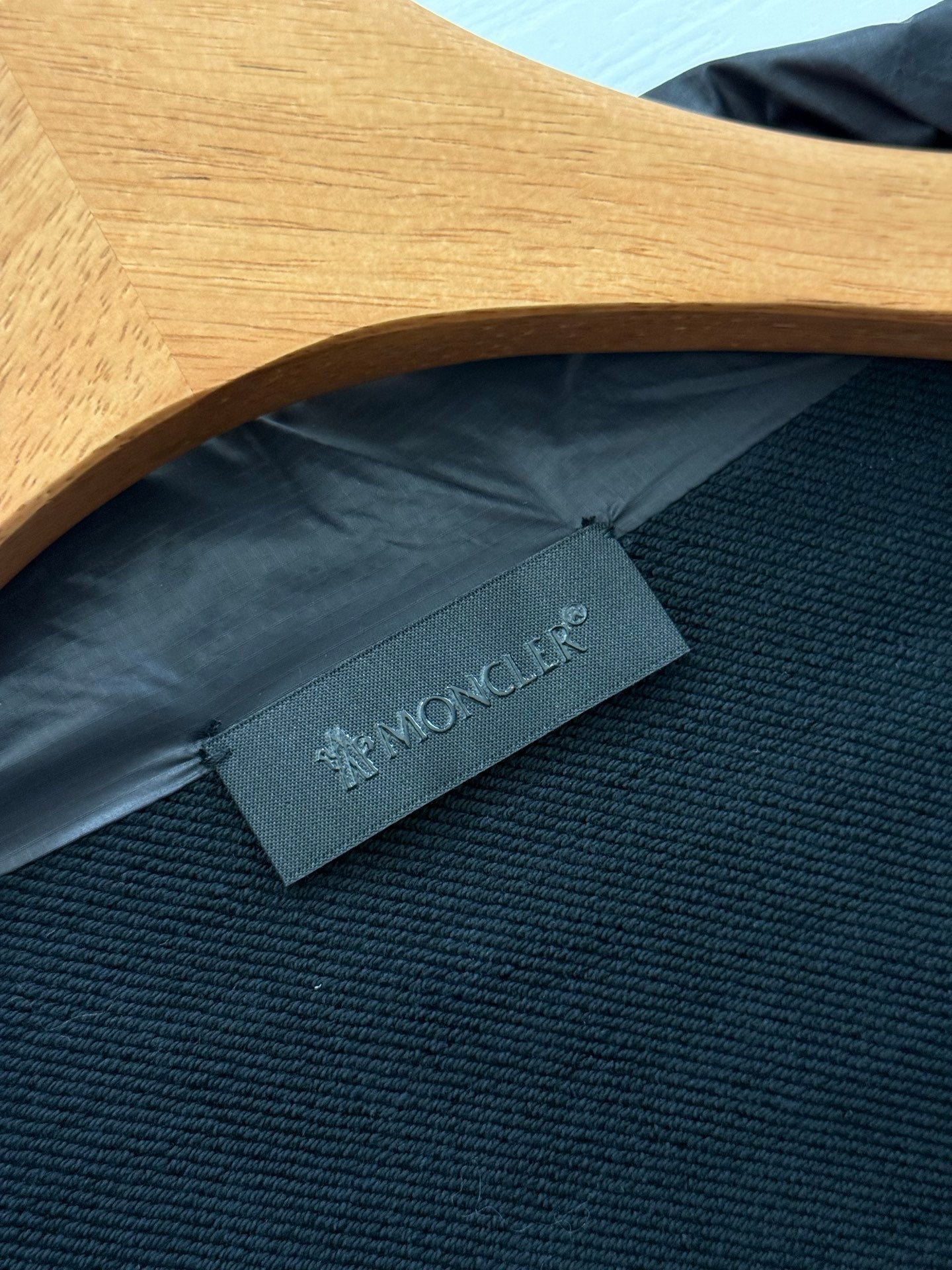MONCLER 25S JACKET IN BLACK 060