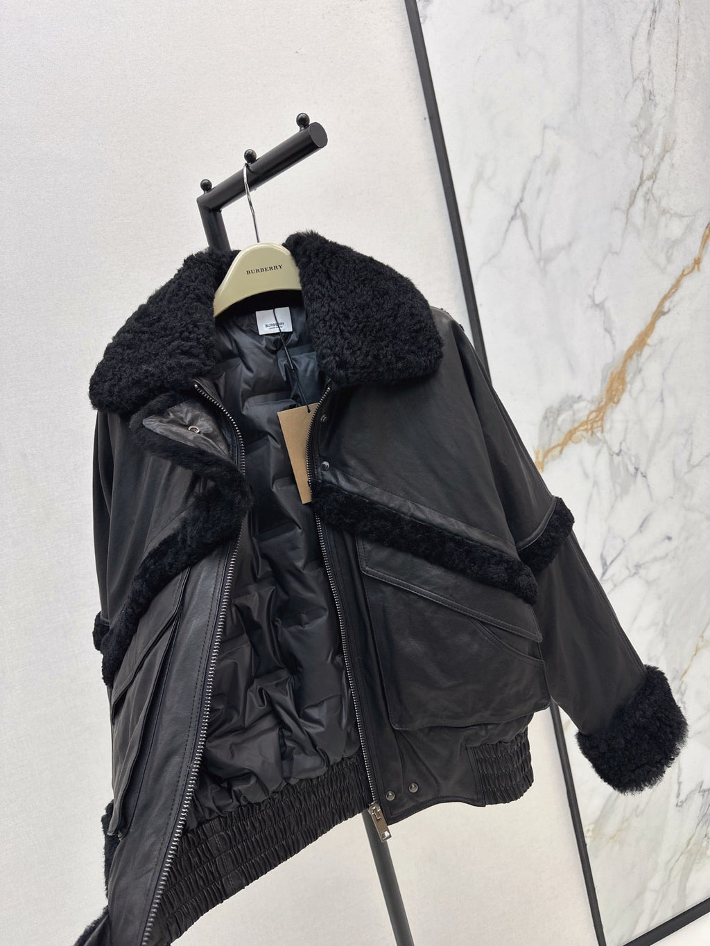 BURBERRY 25S BOMBER JACKET 074